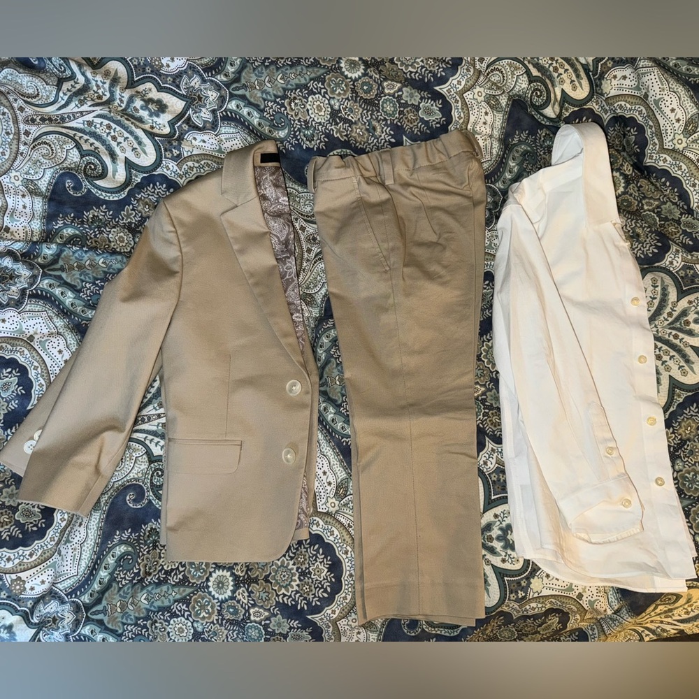 Boys suit Ralph Lauren sz 5 jacket, 4 pants w J.Crew Thompson shirt incl XS 4-5